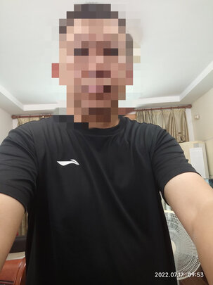 瑜伽服上衣