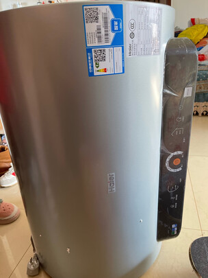 %title插图%num 海尔(Haier)电热水器储水式 3D速热一级能效 3300W家用变频 WiFi智能 升级防电MV5 60升【3-4人】