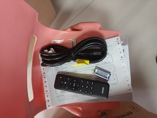 爱普生CH-TW5700T一个月后开始后悔了诉说原因