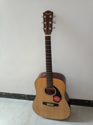 FENDER CD-60S 原木色与雅马哈FG800VN有明显区别吗，哪个做工一流？