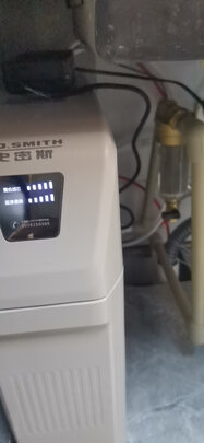 净水器|外观展示史密斯和沁园净水器哪个好？差距大不大呢？