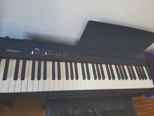 电钢琴|罗兰FP-30X-BK FP-30X-WH FP-18-BK电钢琴怎么样？内幕使用评测揭秘