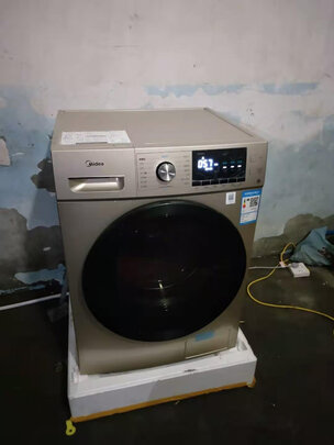 滚筒洗衣机|【电商快报】美的MG100A5滚筒洗衣机怎么样？多少人不看这被坑了？