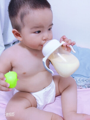 幼儿奶粉