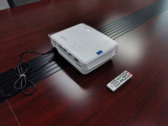 明基ed933投影仪评测诉说以及忠告建议