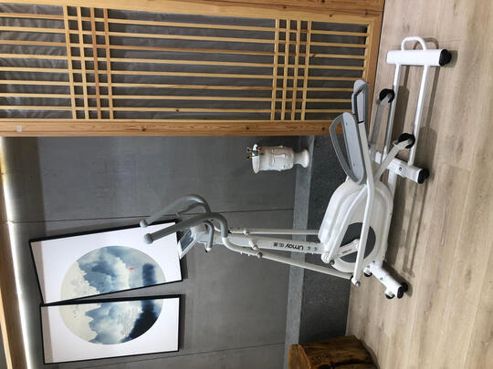 佑美UM-01椭圆机|客观评价佑美UM-01椭圆机怎么样？上手三周说真相