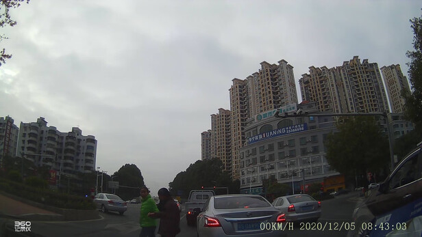 行车记录仪