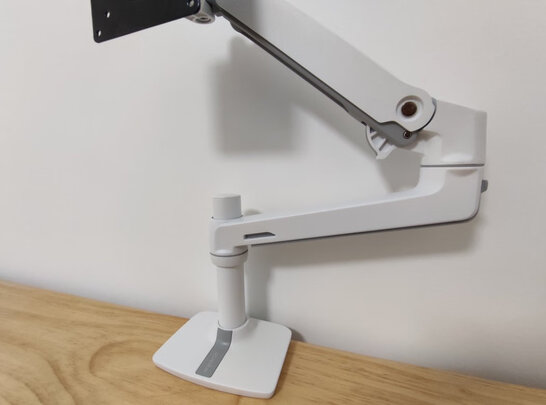 显示器|外观展示爱格升45-490-216显示器怎么样？用后一周说实情？