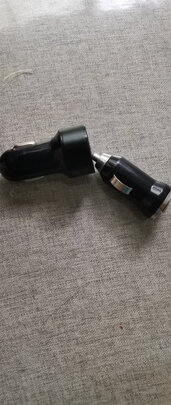 车载充电器