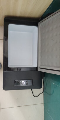 车载冰箱