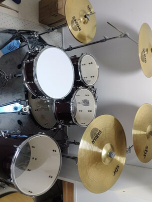 自己的标准了,为了更好地帮大家选购心仪的斗牛士柠檬黄3镲乐器架子鼓