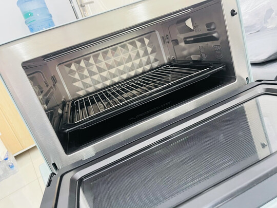 美的PG2311W蒸烤箱|外观展示美的PG2311W微蒸烤一体机怎么样用后两周讲感受