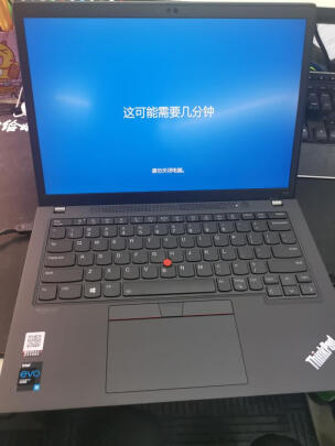 ThinkPad X13靠谱吗，散热好吗，手感舒适吗？