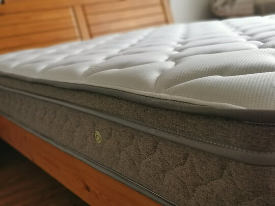 床垫|消费者诉说雅兰深睡智享评测体验怎么样？到底值不值得选购呢？
