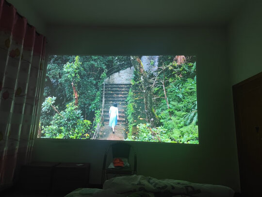 坚果J10是哪里生产的，值吗