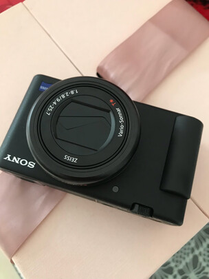 一:选购富士x100数码相机建议