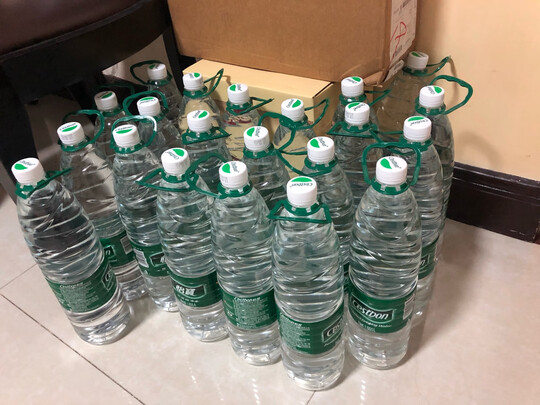 产品包装:12个一瓶,和超市卖的是一样的,京东自营的产品值得信赖;营养