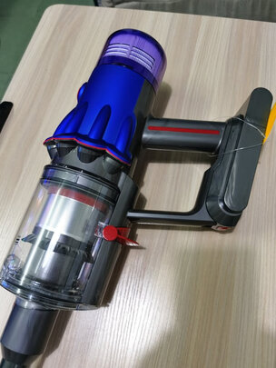 入手使用一下真相评测戴森V15 detect total clean怎么样？告诉大家真相 ！