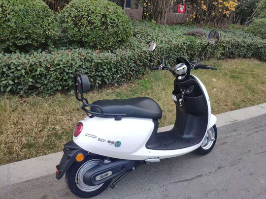 雅迪电动车米迪豪华高能版吐槽我的感受怕上当受骗还是看看这吧