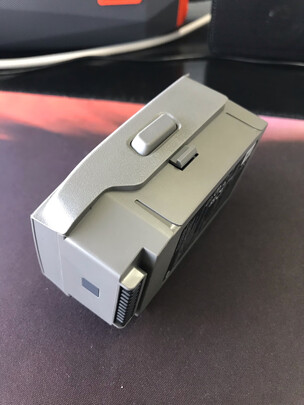 大疆无人机mavic2御2pro专业版质量坑不坑爹，老铁揭秘!