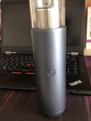 车载吸尘器