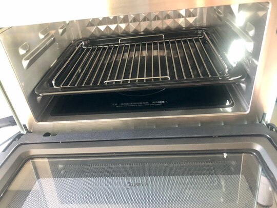 美的PG2311W蒸烤箱|外观展示美的PG2311W微蒸烤一体机怎么样用后两周讲感受