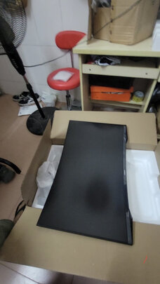 曲面屏电脑显示器