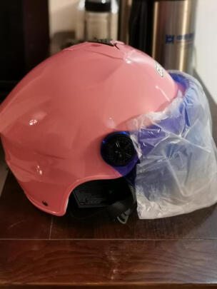 GILLE T26粉红究竟怎么样啊？盔体厚实吗？优良材质吗 