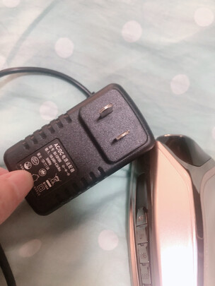 宙斯美容仪器|外观展示宙斯美容仪器真实使用感受？真心是没有效果啊？