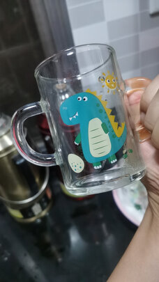 玻璃杯