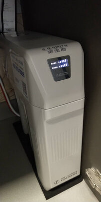 净水器|知乎评测：史密斯R600ETD1和史密斯R1600CD1区别是，参考价格评测对比