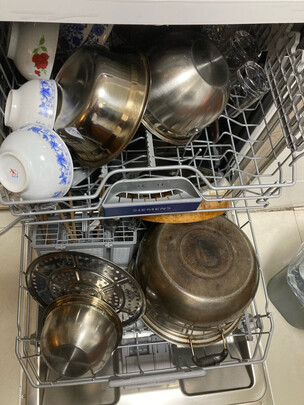 洗碗机|外观展示西门子洗碗机如何？独立式和嵌入式洗碗机区别大吗？