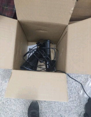 车载吸尘器