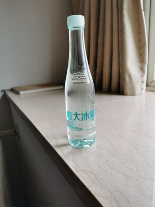 天然矿泉水