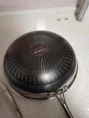 不粘锅