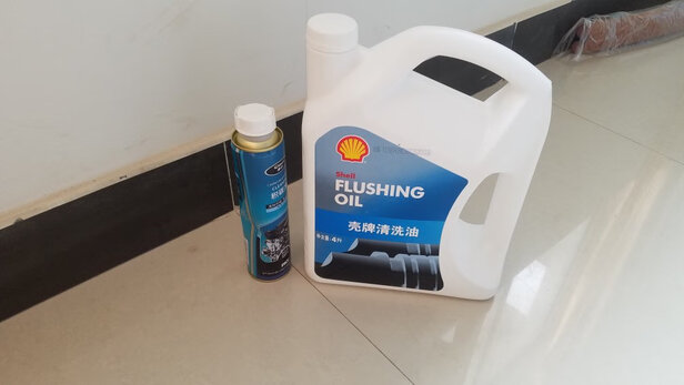 发动机清洗油