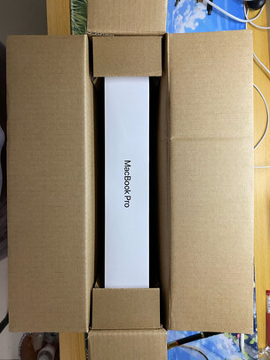 用了哭了applemacbook pro质量竞是这个样子,爆内幕真相