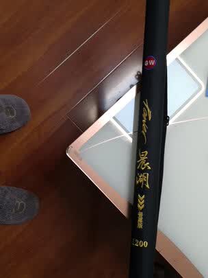 光威13米光威晨湖普惠版送前三节 硬梢炮竿怎么样?三万网友大揭秘?