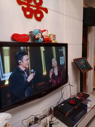 点歌机|【电商快报】现代家庭影院ktv点歌机怎么样？音质效果差还是好？
