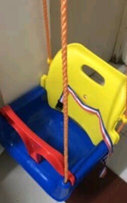儿童秋千玩具