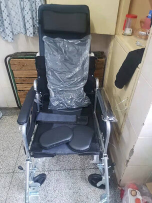 手动折叠轮椅