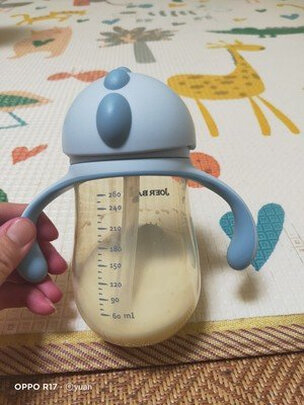 宝宝鸭嘴杯