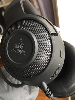 内幕爆料：雷蛇Razer 北海巨妖耳机优缺点揭露评测