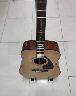 雅马哈民谣吉他f600