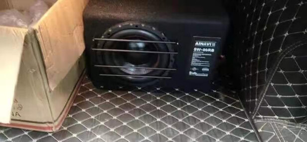 车载低音炮音响