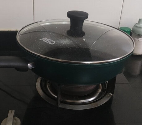不粘锅