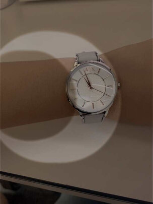 手表|消费者诉说阿玛尼AX5536手表如何，七夕送女友合适吗？