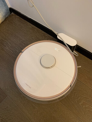 扫地机器人|知乎评测：石头扫地机器人怎么样?用后一周讲体验真相？