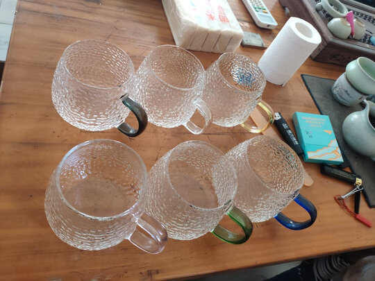 玻璃水杯