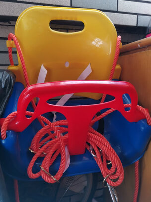 儿童秋千玩具